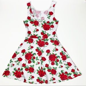 H&M Divided Women’s Dress W/Roses